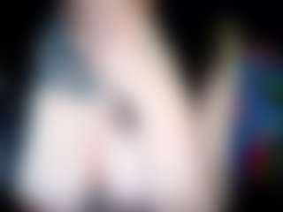 camdoll4u's Live Sex Cam Show