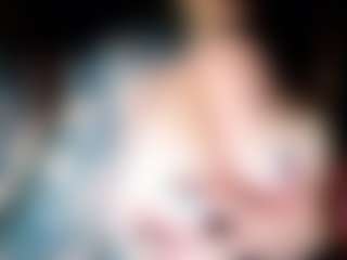 camdoll4u's Live Sex Cam Show