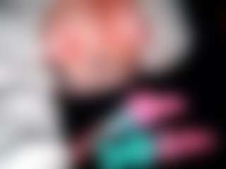 camdoll4u's Live Sex Cam Show