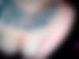 camdoll4u's Live Sex Cam Show