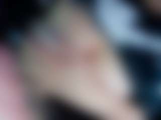 camdoll4u's Live Sex Cam Show