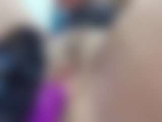 JuiceyGash's Live Sex Cam Show