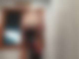 Live cam show with JuiceyGash - Blonde Hair on sexylive.show
