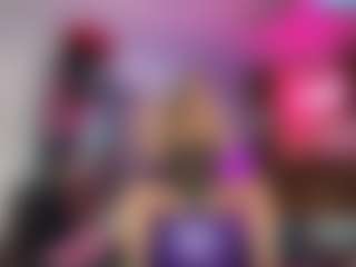 JuiceyGash's Live Sex Cam Show
