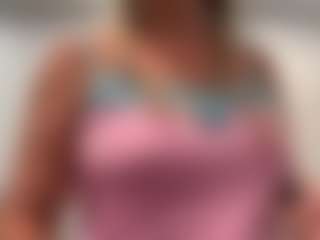 Live cam show with JuiceyGash - Blonde Hair on Camming Site