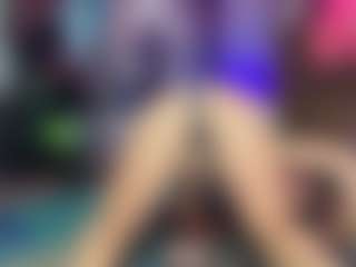 JuiceyGash's Live Sex Cam Show