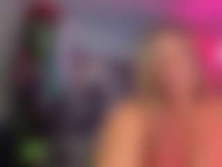 Live cam show with JuiceyGash - Blonde Hair on madthumbs