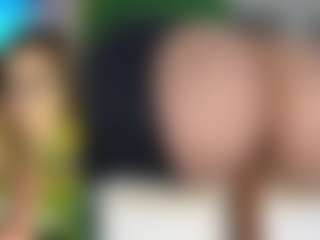 Live cam show with KylieSweet1 - Living Room on Chatstar