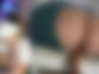 Live cam show with KylieSweet1 - Bedroom Teen (18+) on sexylive.show