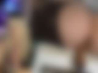 Live cam show with KylieSweet1 - Living Room on Camming Site