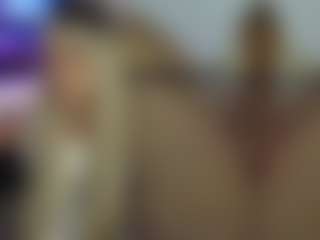Live cam show with KylieSweet1 - Living Room on Mixed Magazine Live
