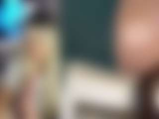 KylieSweet1's Live Sex Cam Show