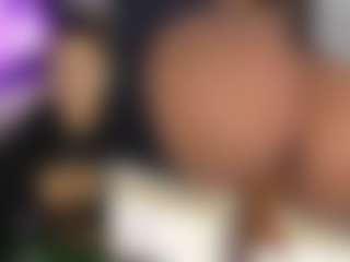 KylieSweet1's Live Sex Cam Show