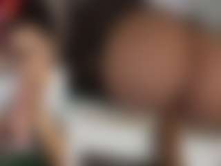 KylieSweet1's Live Sex Cam Show