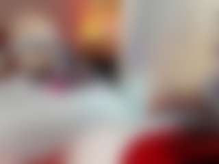 Live cam show with Karol-page - Shaved Pussy on Strip Flash - Live Sex Shows