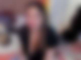 Karol-page MILF webcam performer live streaming
