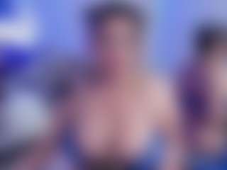 Karol-page MILF webcam performer live streaming