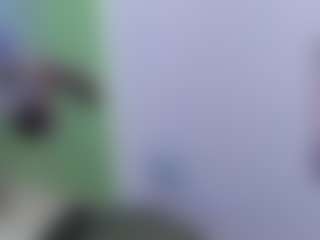 Live cam show with KarolPage - Brown Eyes MILF on AdultVida.com