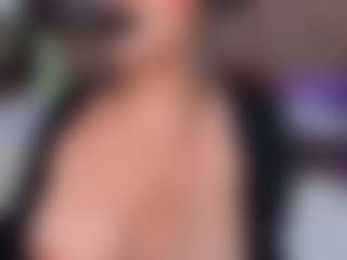 KarolPage's Live Sex Cam Show
