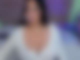 KarolPage MILF webcam performer live streaming