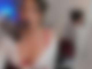 Live cam show with KarolPage - Fuck Machine on Gym Cam Girls