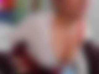 Live cam show with KarolPage - Wet on Camsoda