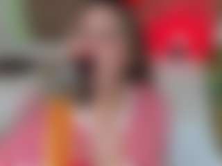 KarolPage MILF webcam performer live streaming