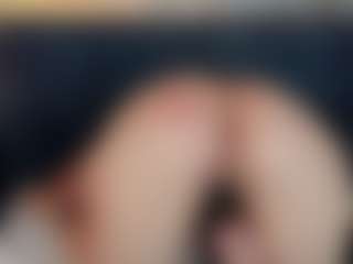 Live cam show with Linda - Brown Hair on pussylord.com