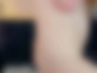 Live cam show with Linda - Gray Eyes on mypornchat.com