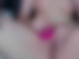 Live cam show with Linda - Gray Eyes on makecum.org