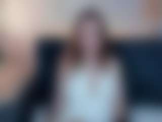 Live cam show with Linda - Blue Eyes on milfzrlive.com