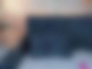 Live cam show with Linda - Doggy on Camsoda