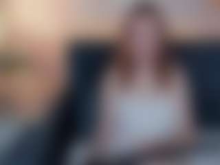 Live cam show with Linda - Doggy on madthumbs