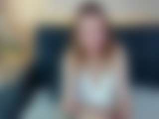 Live cam show with Linda - Gray Eyes on Camsoda
