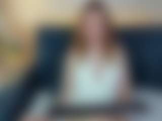 Live cam show with Linda - Gray Eyes on Camsoda