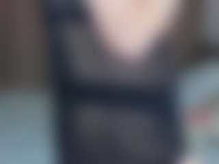 Live cam show with Linda - Legs on TeamSkeetLive