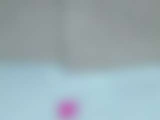 Live cam show with Linda - Doggy on Camsoda