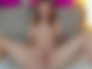 Linda's Live Sex Cam Show