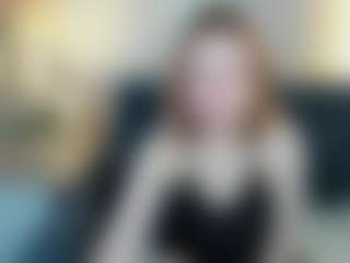 Live cam show with Linda - Ass Clapping on Dolls Live