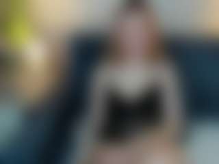 Live cam show with Linda - Doggy on Dare Cams