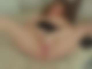Live cam show with AliceSweety - Middle Aged on Fit Hotties