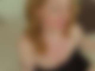 Live cam show with AliceSweety - Granny on Stripli.com