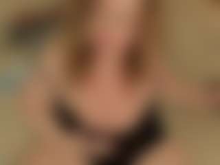 AliceSweety's Live Sex Cam Show