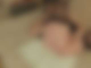 AliceSweety MILF webcam performer live streaming