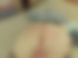 Live cam show with AliceSweety - Granny Dildo on xxxlivecams.org