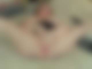 Live cam show with AliceSweety - Granny Big Ass on livesuperchat.net