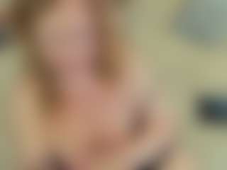 Live cam show with AliceSweety - Trimmed Granny on xplaylive.com