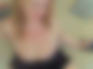 Live cam show with AliceSweety - Red Hair Amateur on xplaylive.com