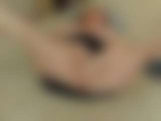 AliceSweety MILF webcam performer live streaming