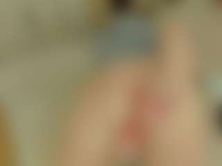 Live cam show with AliceSweety - Granny on Livezox